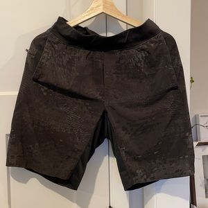 Lululemon Pace Breaker Short 7” with Liner